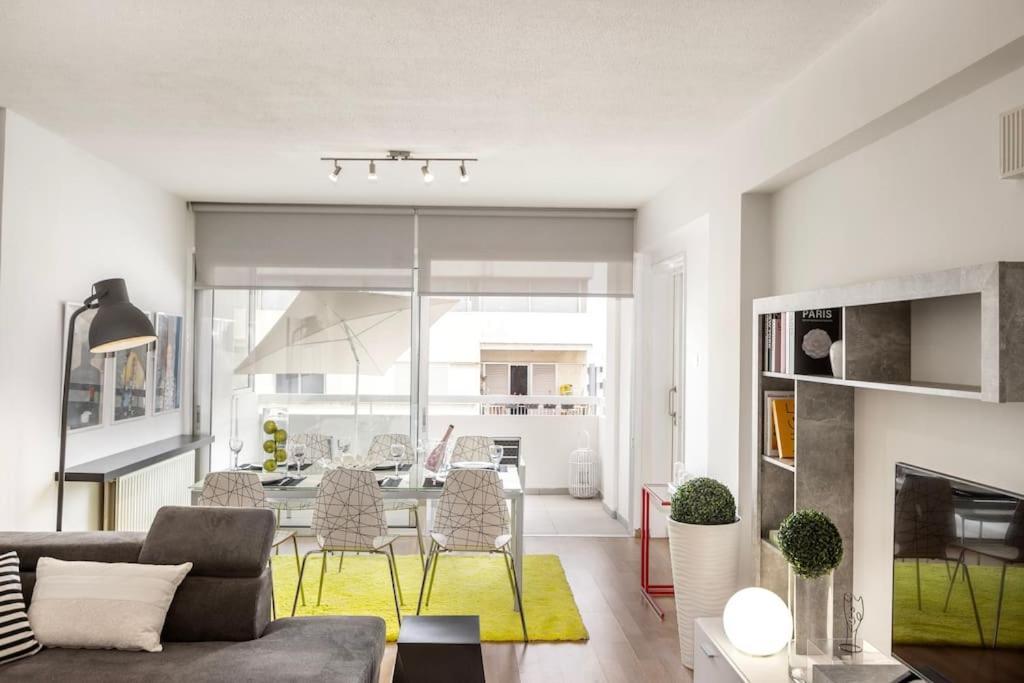 Luxurious Bright & Stylish 2Br With Office In Nicosia Appartement Buitenkant foto