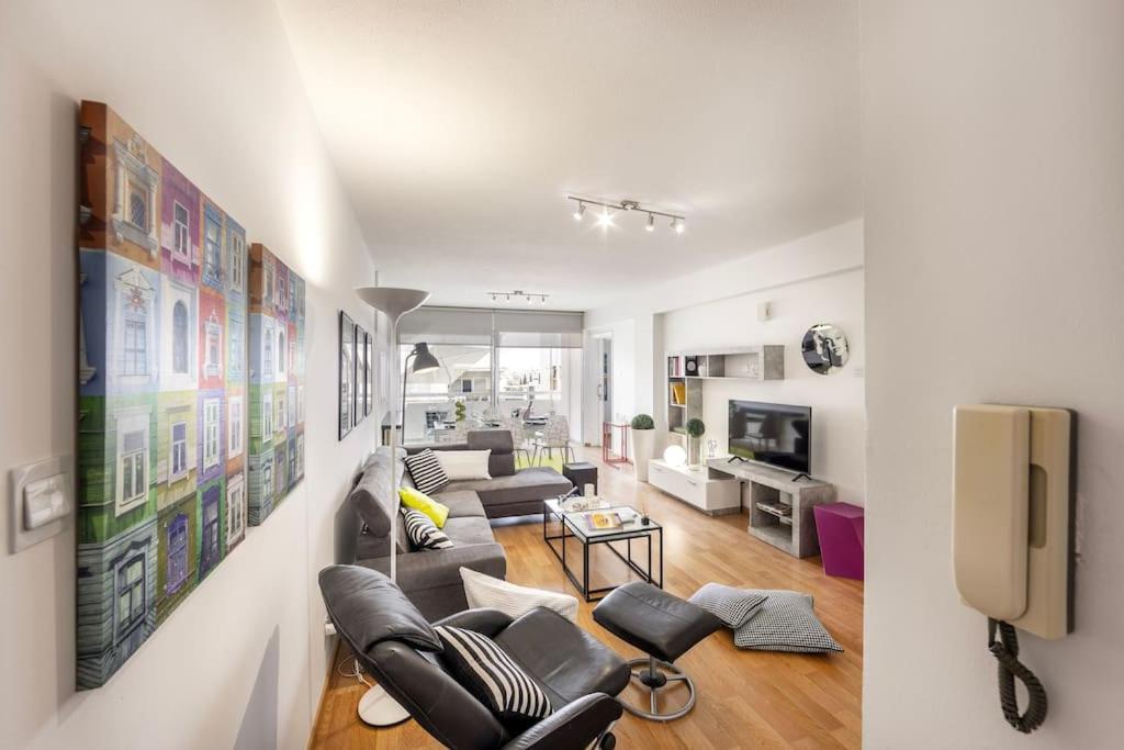 Luxurious Bright & Stylish 2Br With Office In Nicosia Appartement Buitenkant foto
